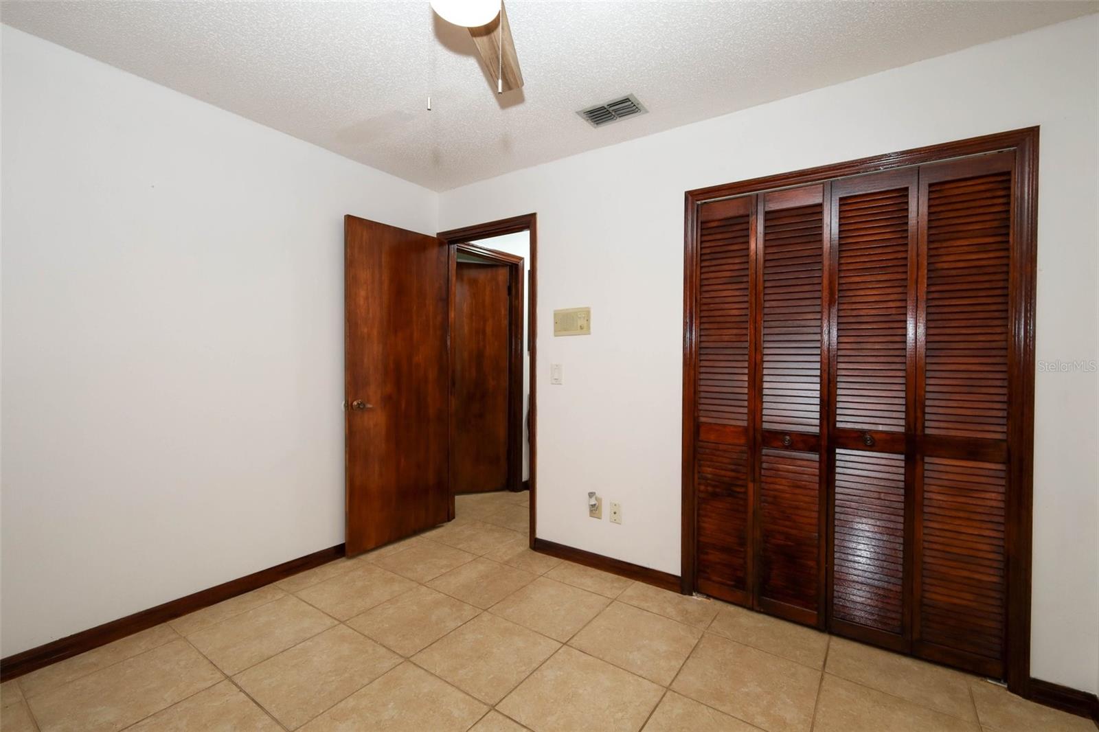 1534 Perez St Property Photo 21