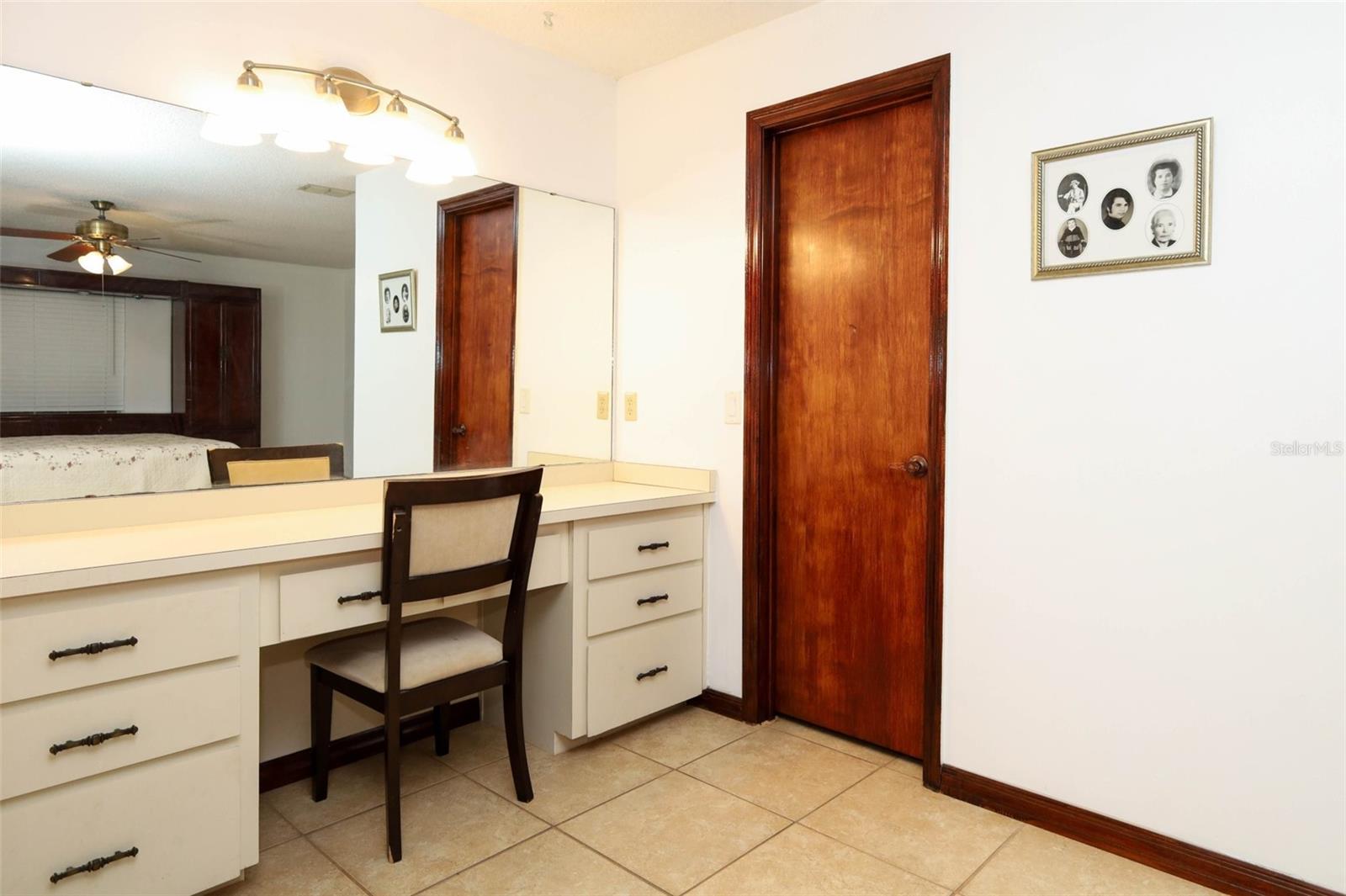 1534 Perez St Property Photo 28