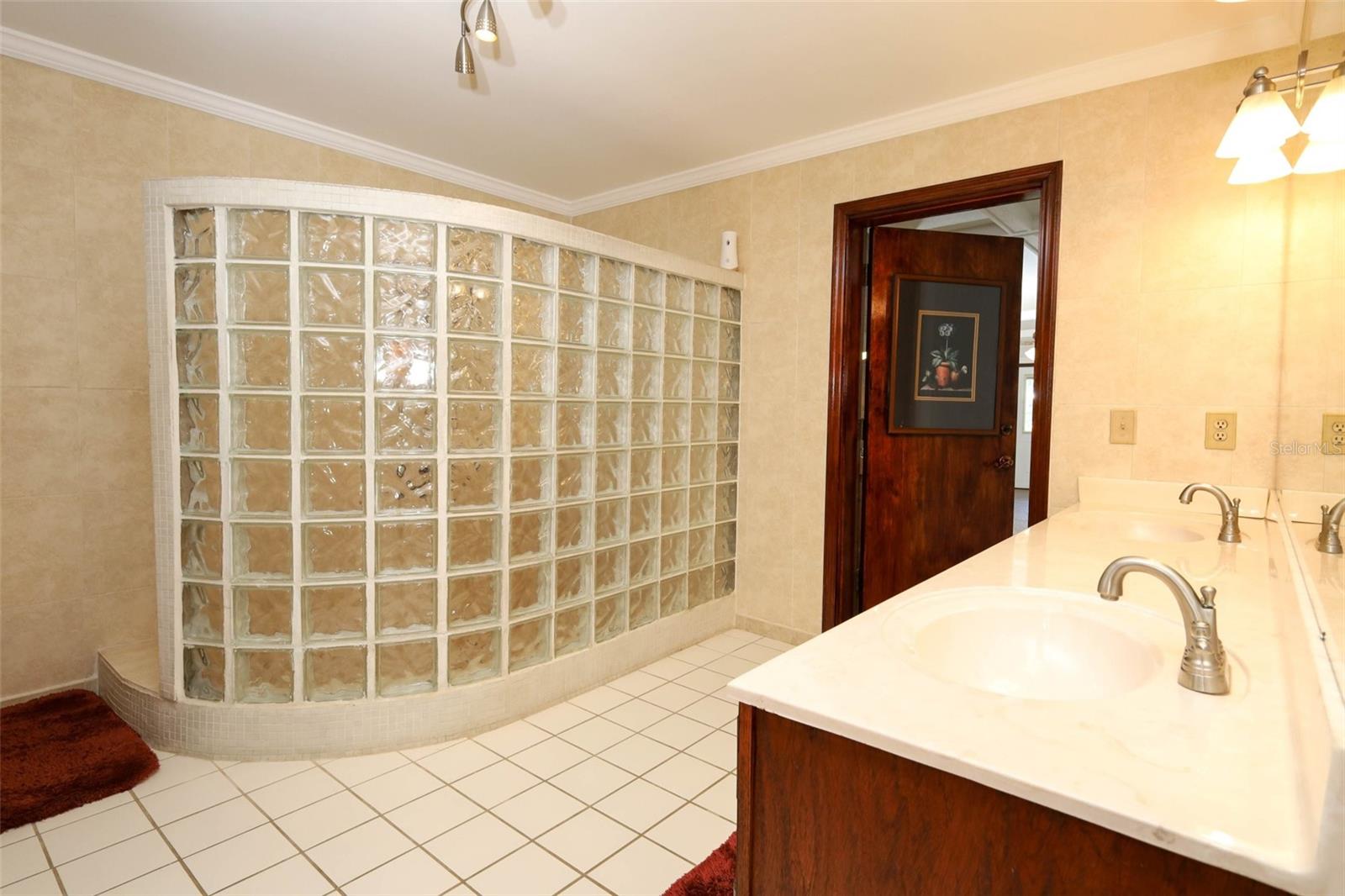 1534 Perez St Property Photo 30
