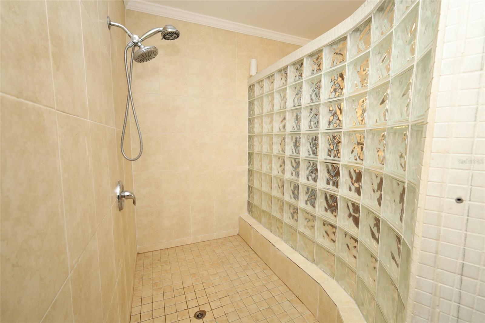 1534 Perez St Property Photo 30