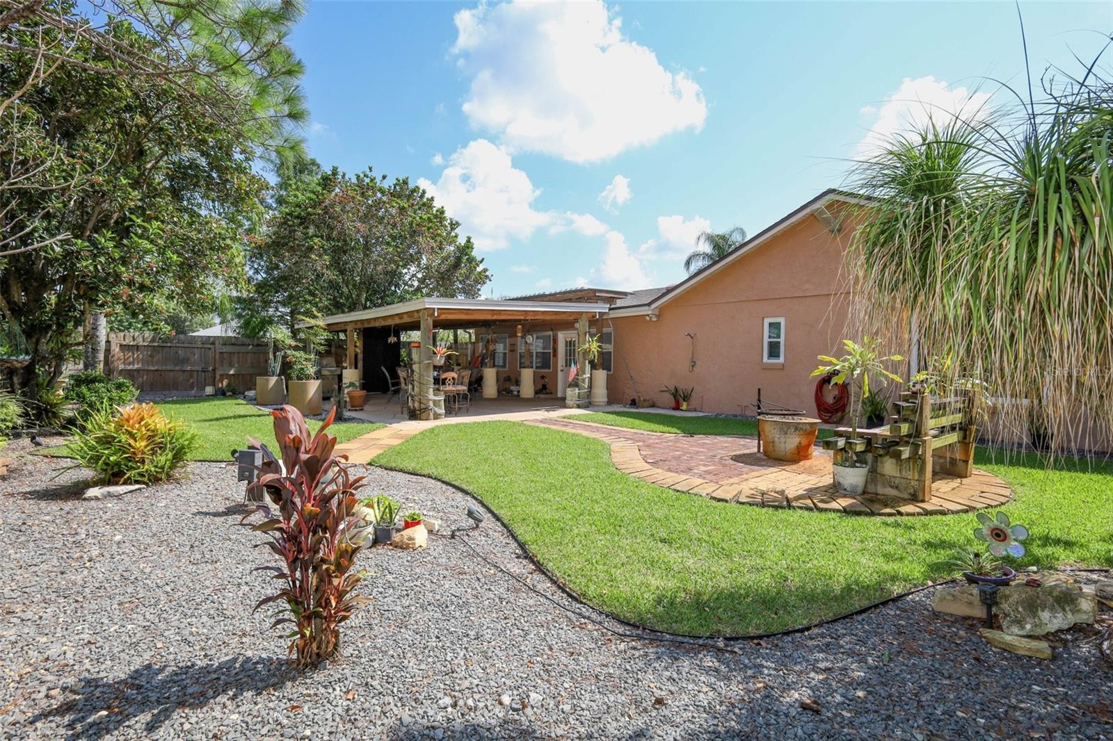 1534 Perez St Property Photo 39