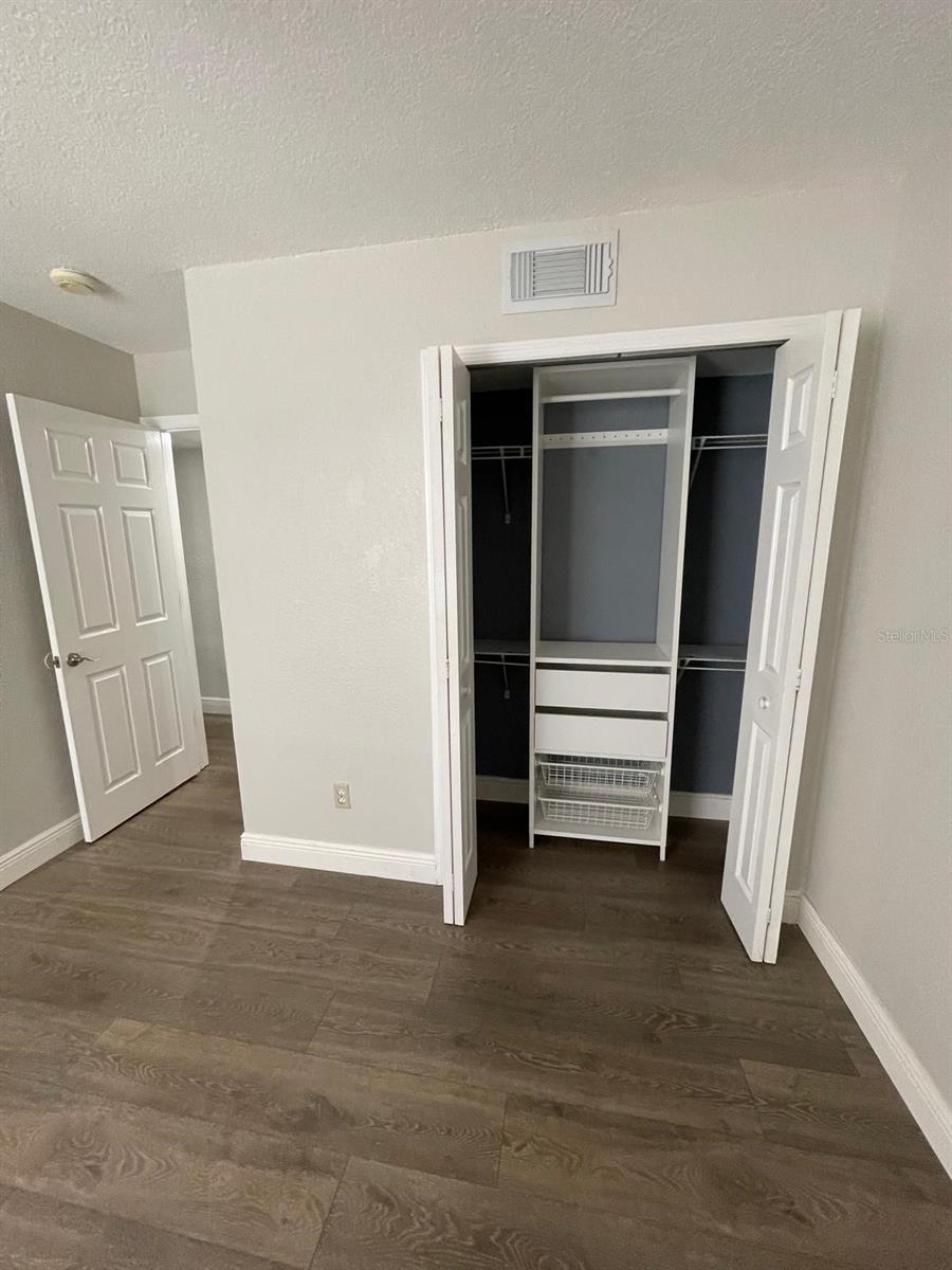 5156 Conroy Rd #1117 Property Photo 5