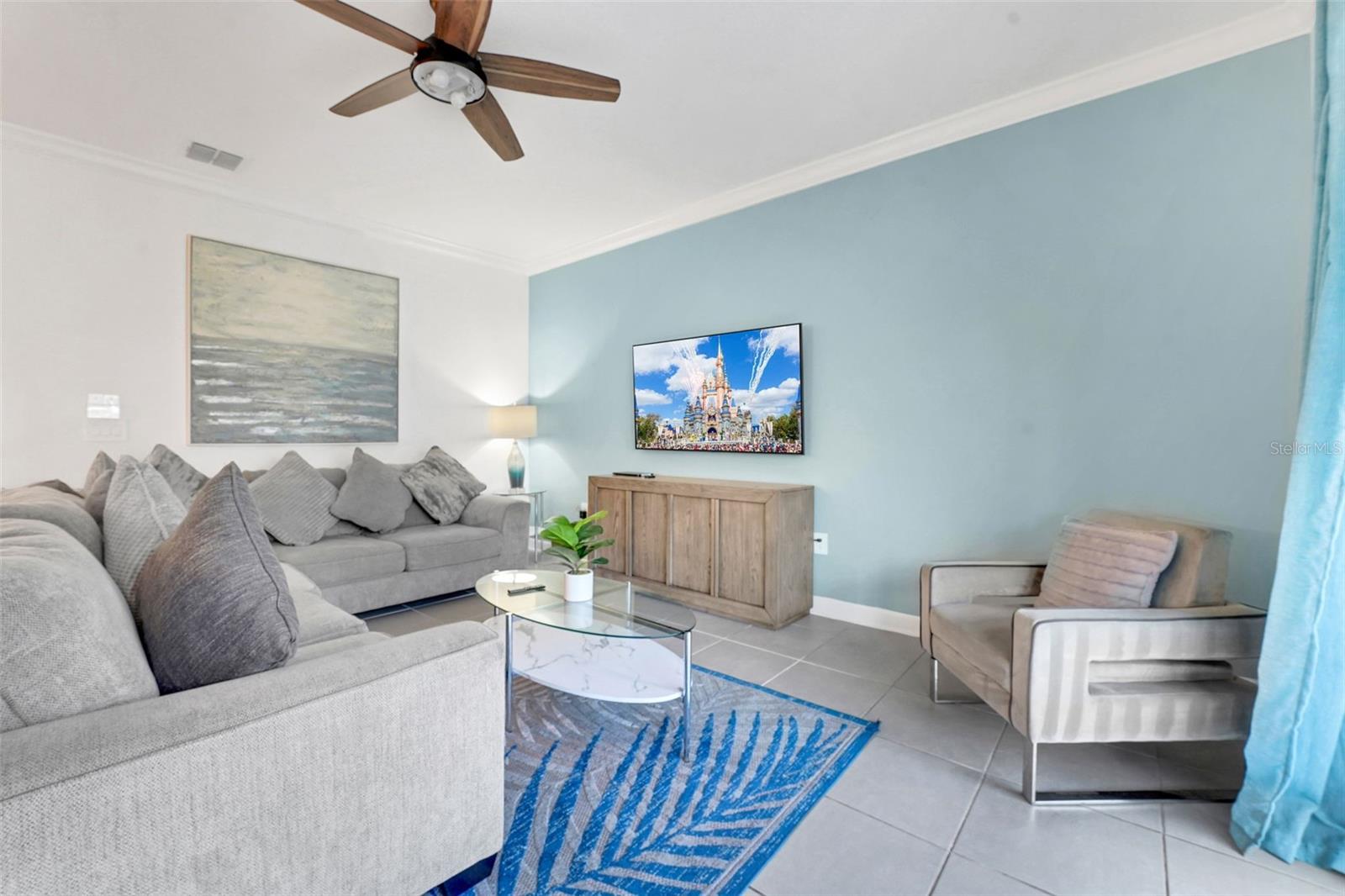 8968 Takeaway Way Property Photo 13