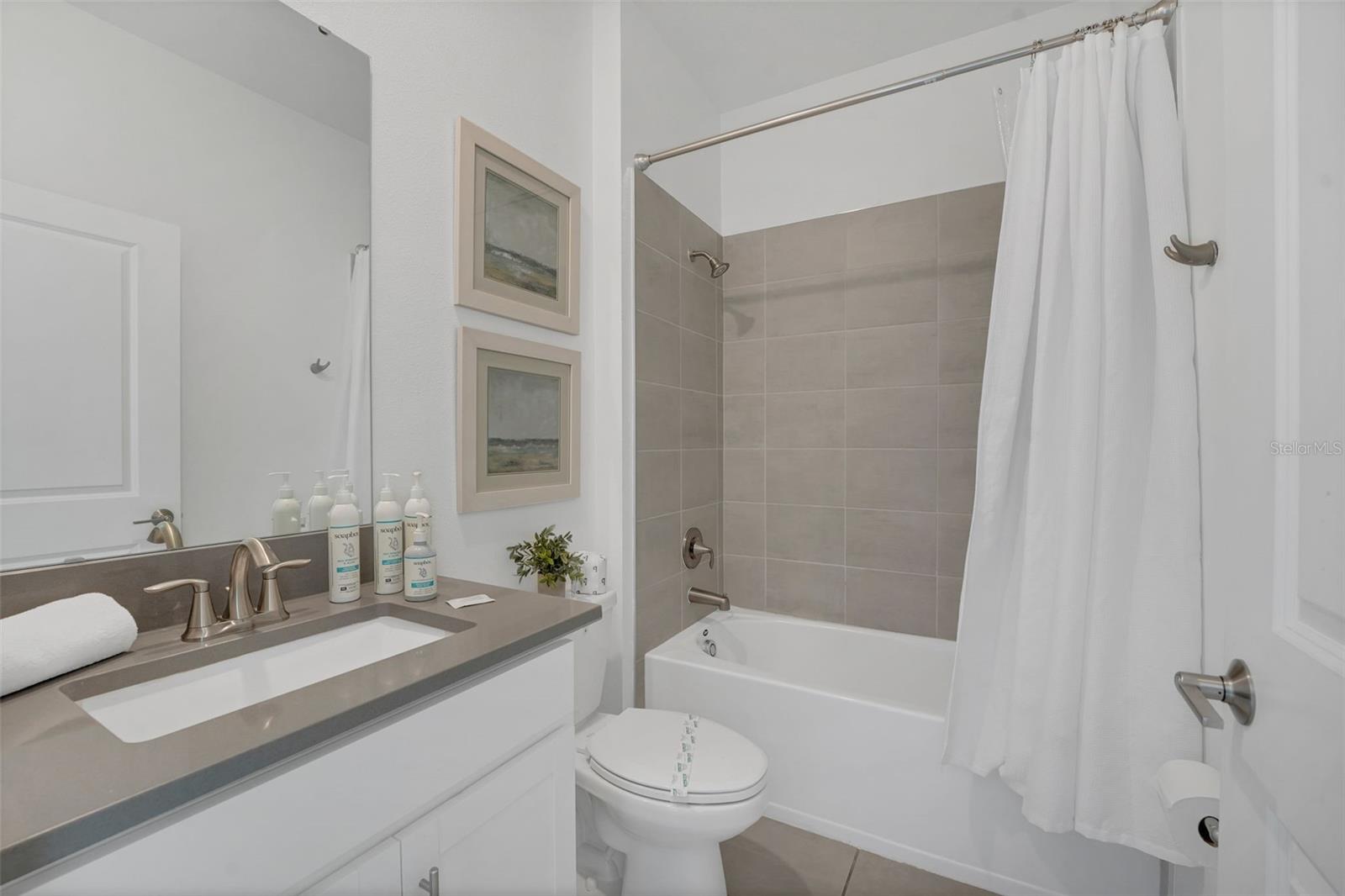8968 Takeaway Way Property Photo 32
