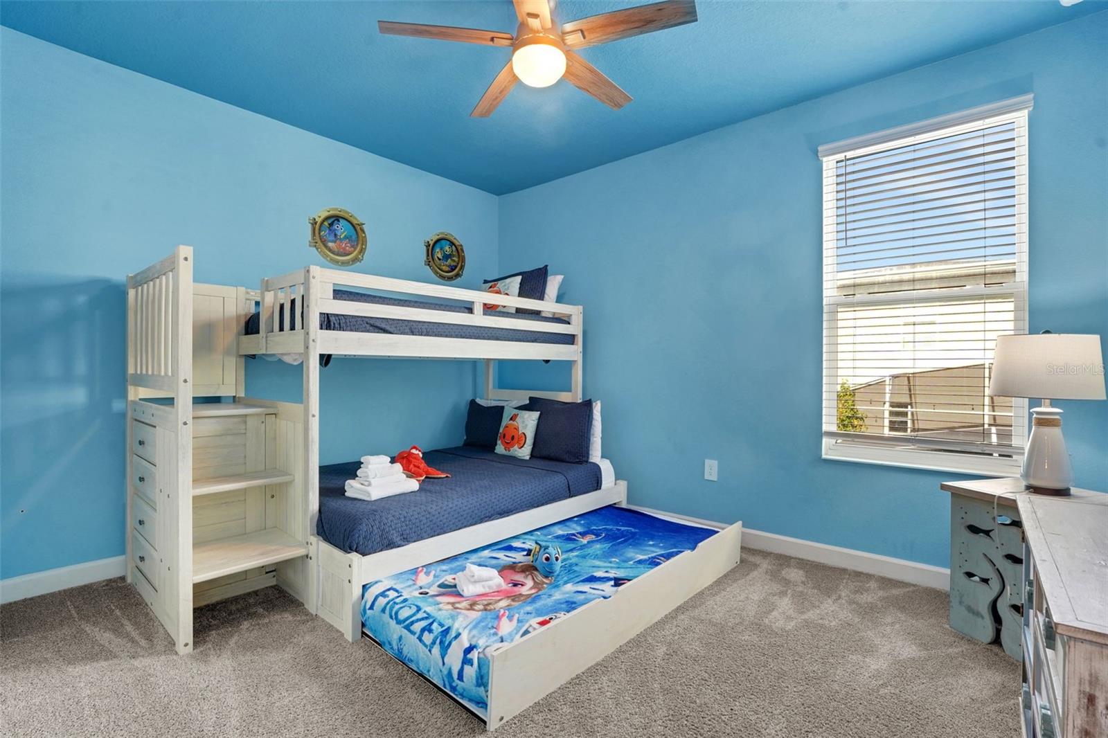 8968 Takeaway Way Property Photo 36