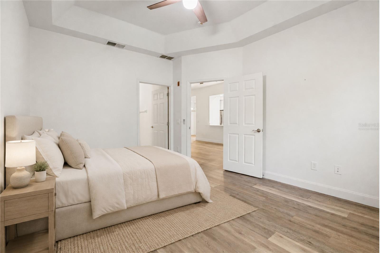 9416 Myrtle Creek Ln #701 Property Photo 9