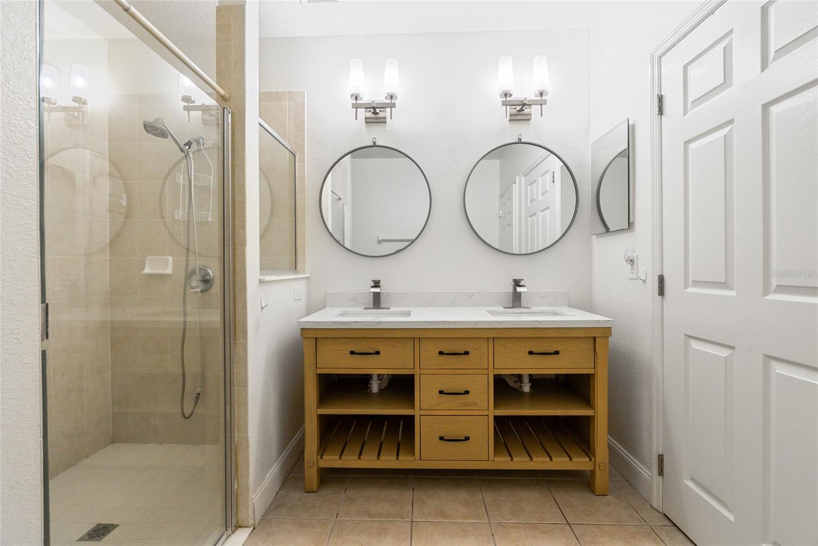 9416 Myrtle Creek Ln #701 Property Photo 25