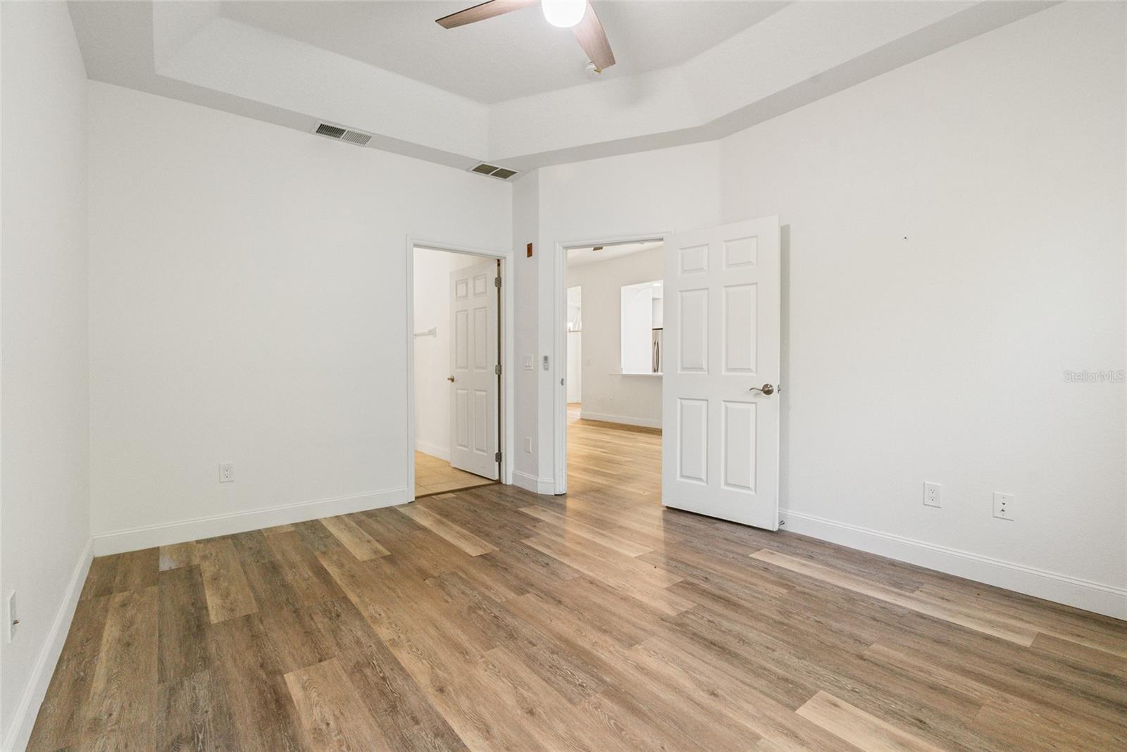 9416 Myrtle Creek Ln #701 Property Photo 33