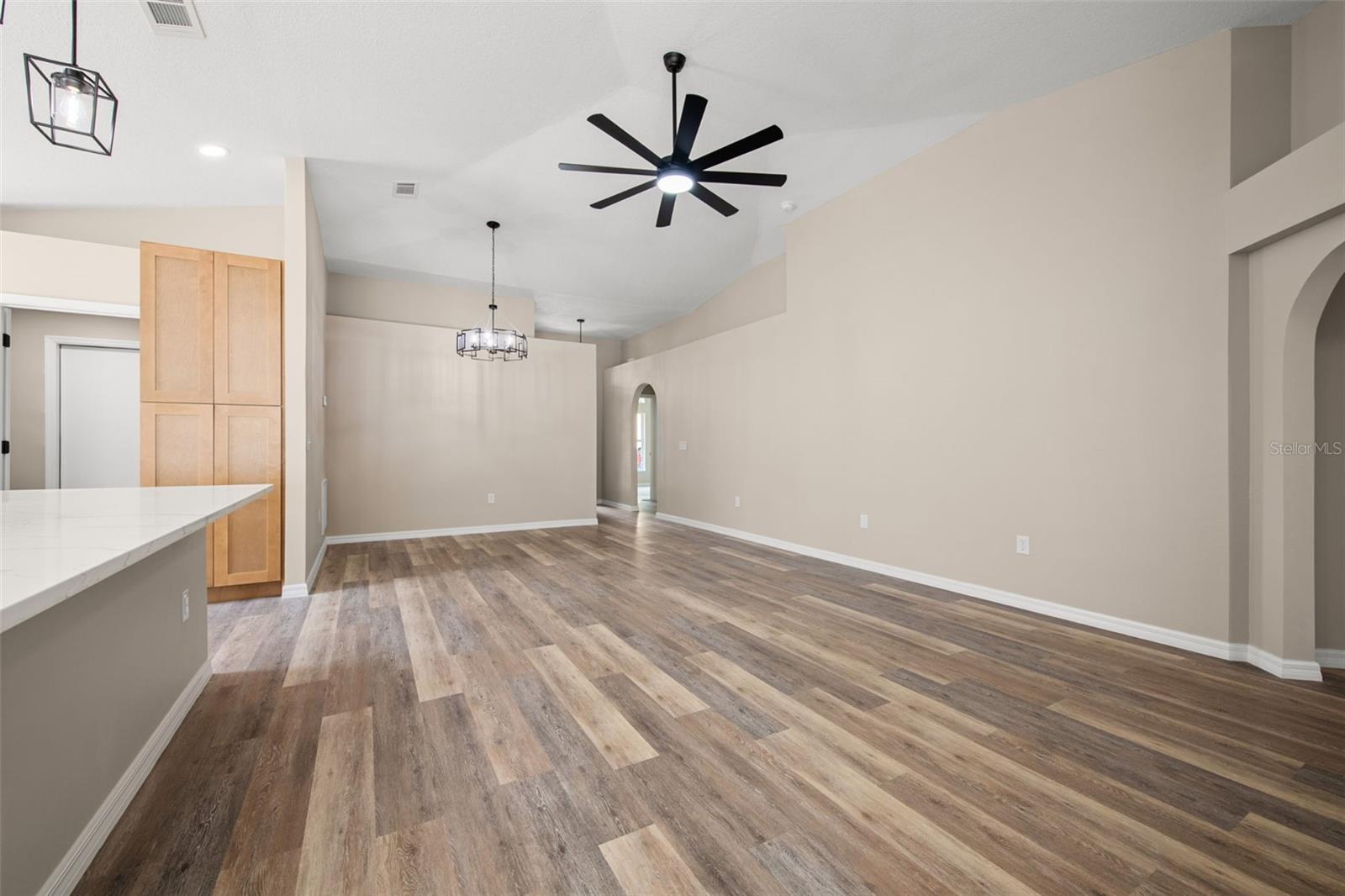 948 Welch Hill Cir Property Photo 10