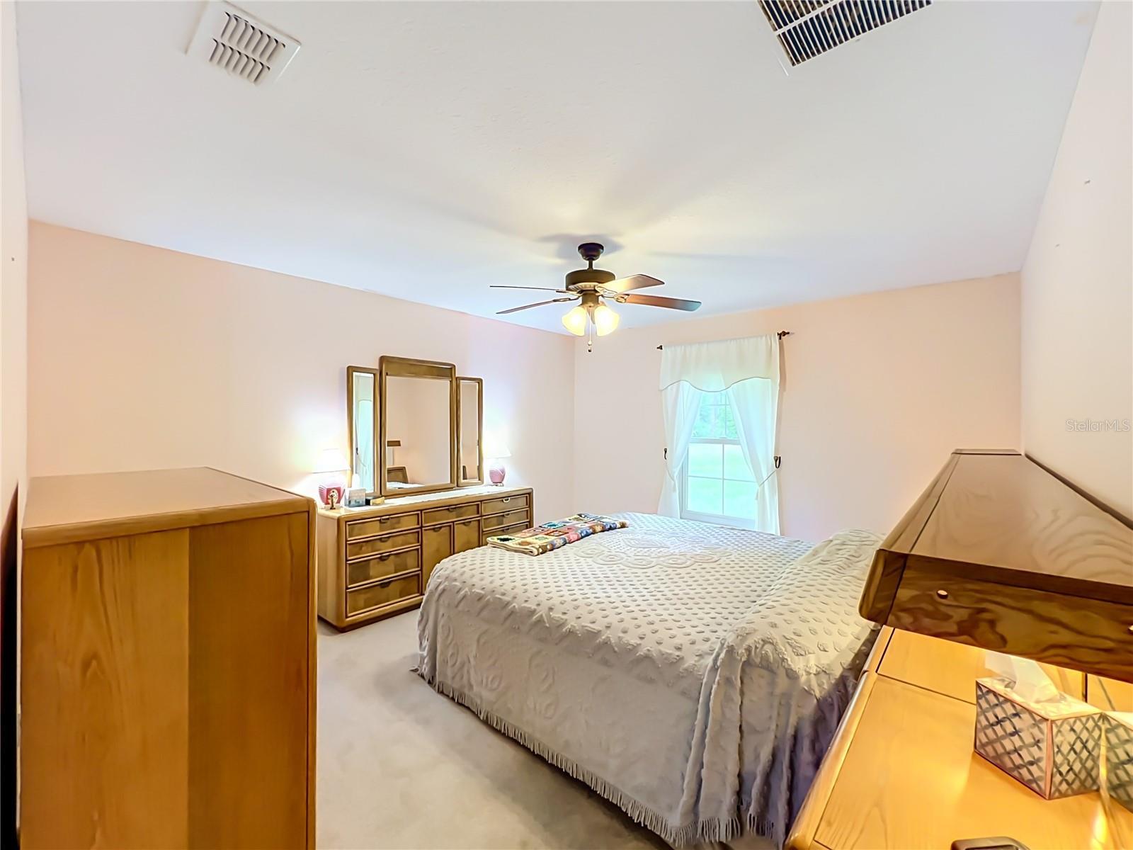 41821 Royal Trails Rd Property Photo 22