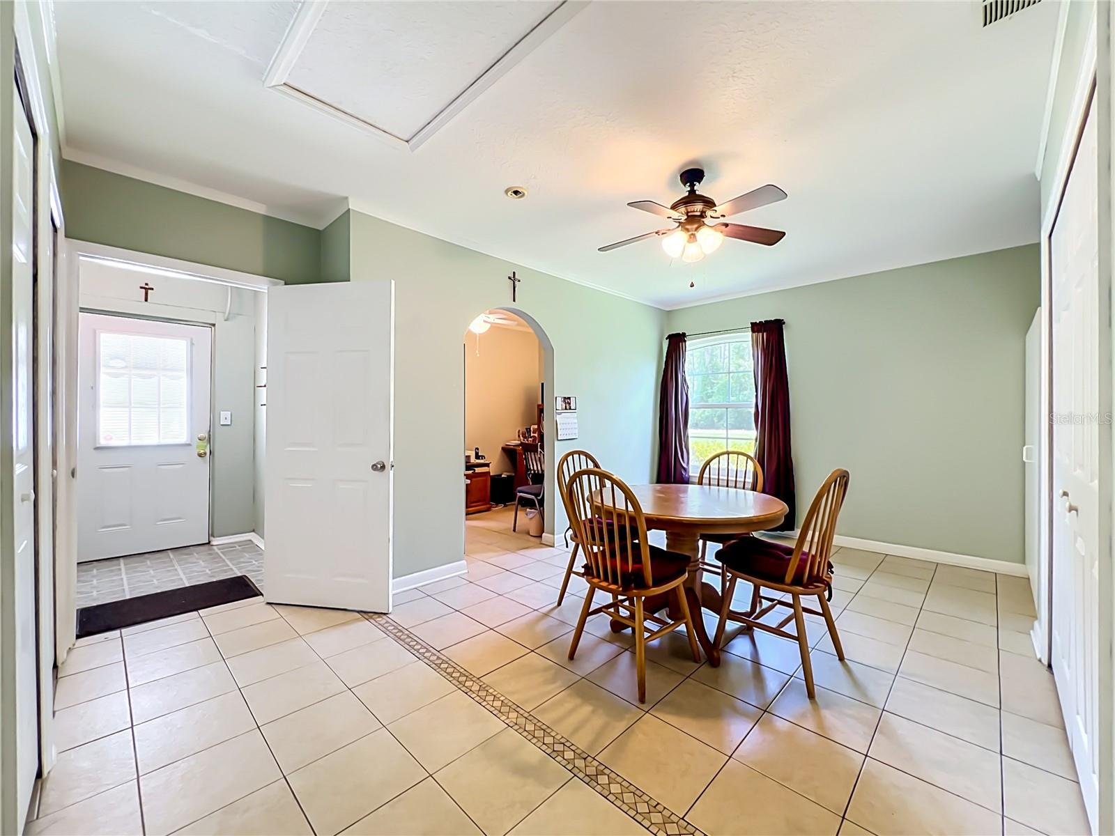 41821 Royal Trails Rd Property Photo 36
