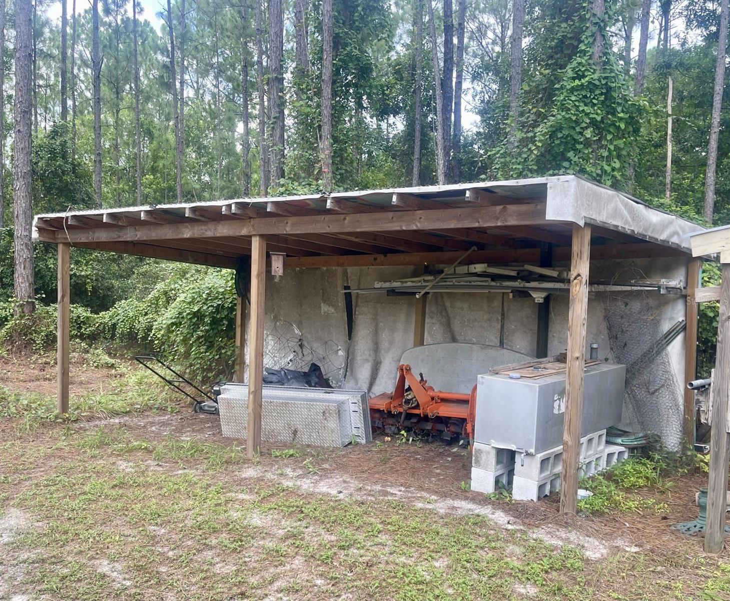 41821 Royal Trails Rd Property Photo 59