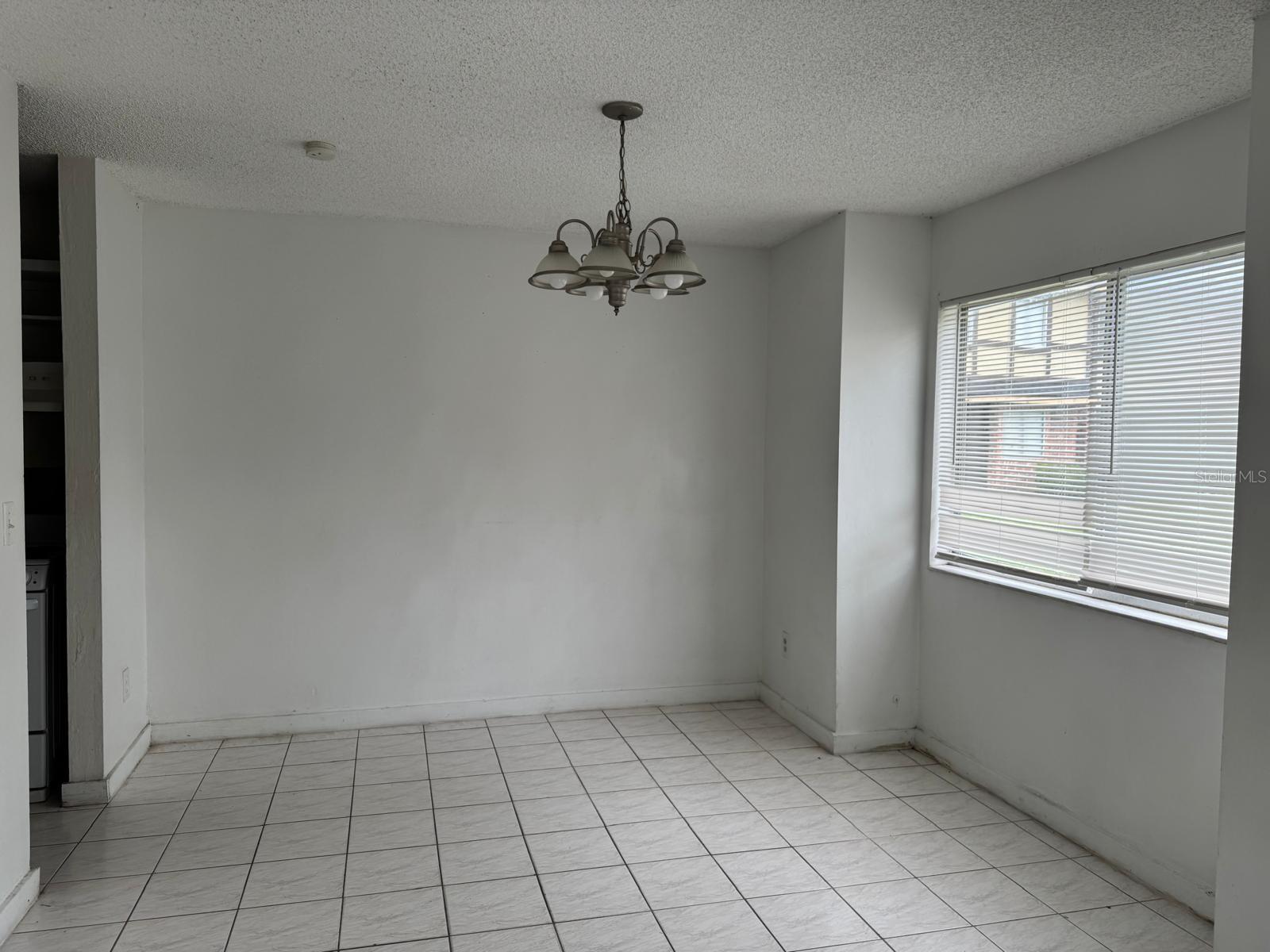2336 Huntington Green Ct #90 Property Photo 4
