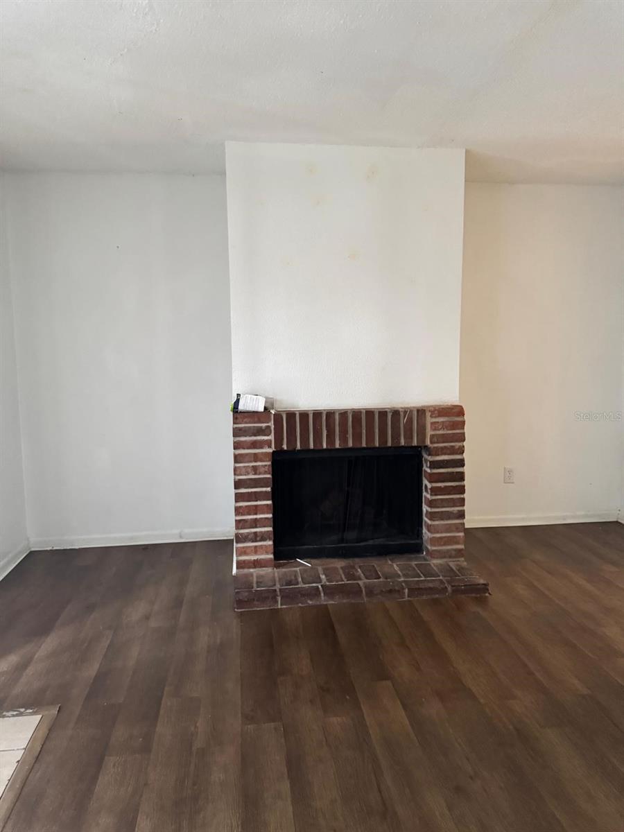 2336 Huntington Green Ct #90 Property Photo 9