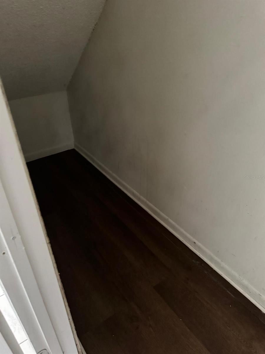 2336 Huntington Green Ct #90 Property Photo 11