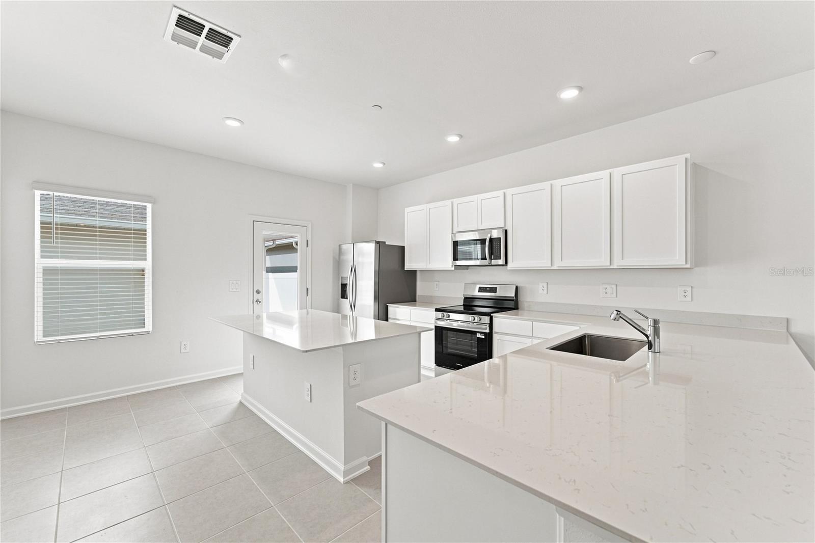 2232 Red Sun St Property Photo 15