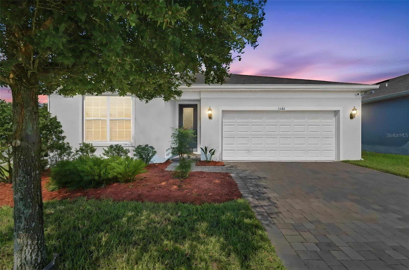 3545 Treetop St Property Photo 1