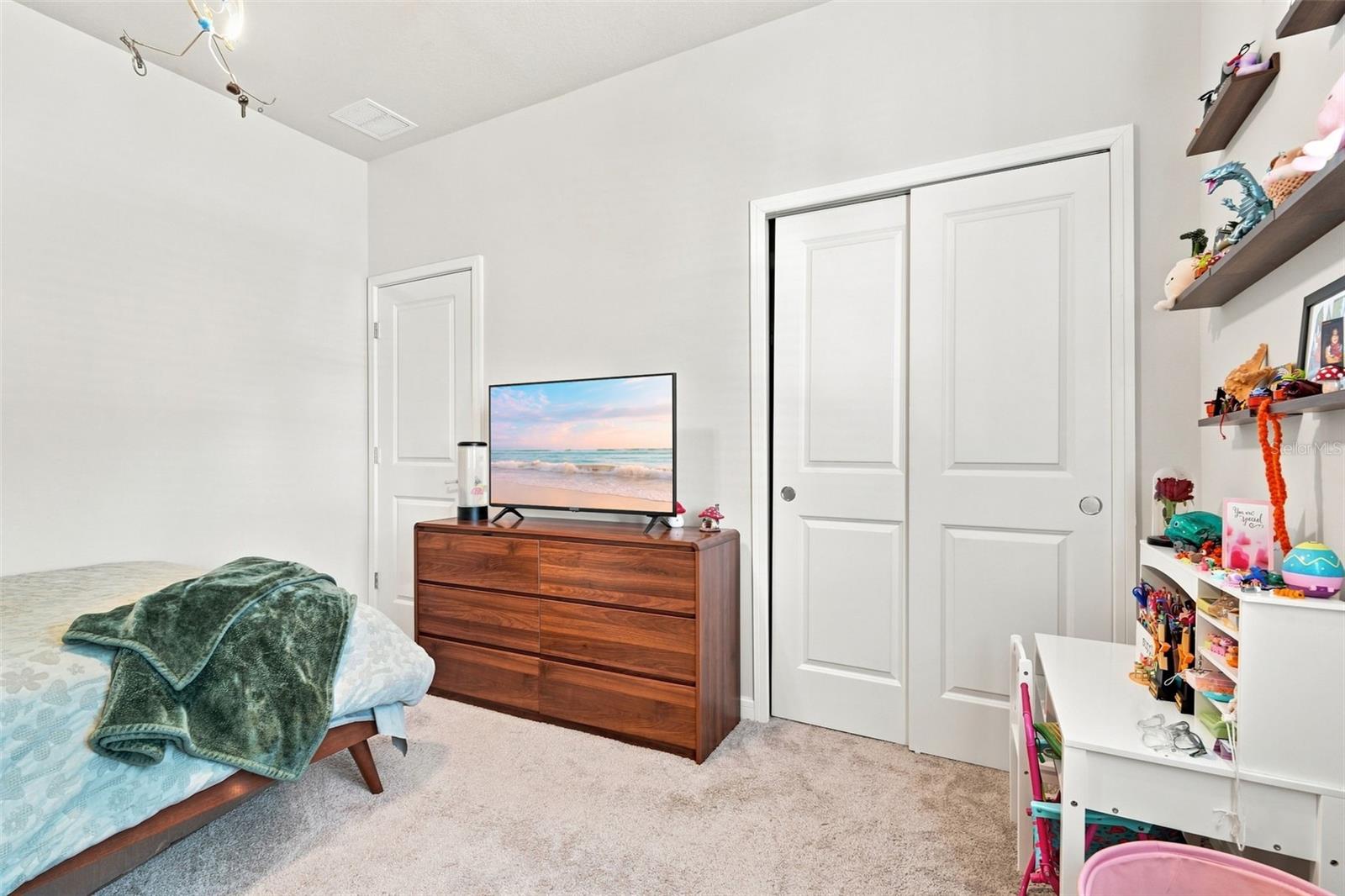 3545 Treetop St Property Photo 35