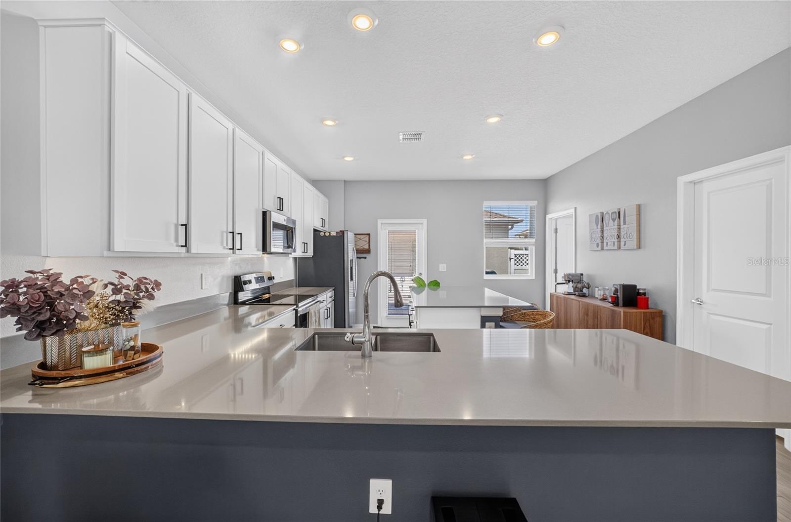 10648 Words Dr Property Photo 14