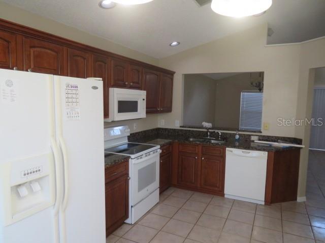1271 Erdman Ct Property Photo 9