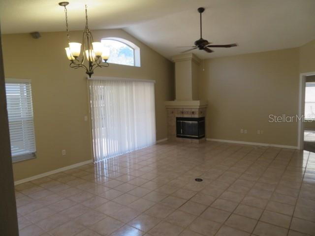 1271 Erdman Ct Property Photo 11