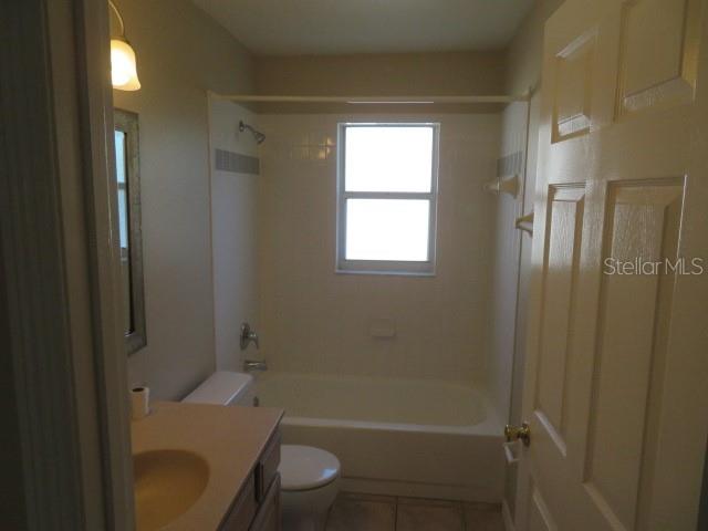 1271 Erdman Ct Property Photo 32
