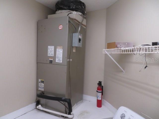 1271 Erdman Ct Property Photo 47