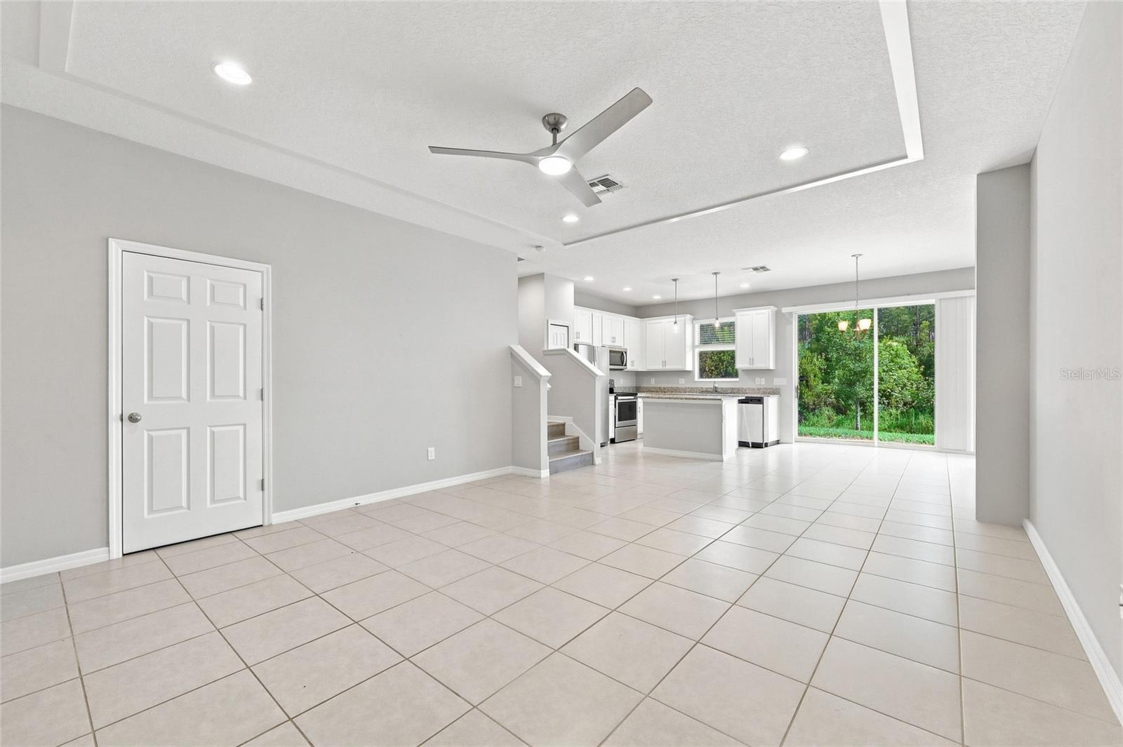 2559 Sedge Grass Way Property Photo 5