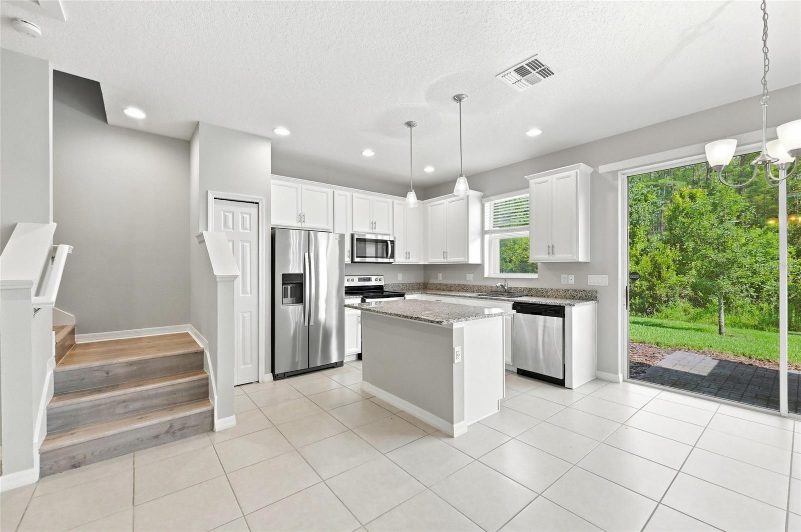 2559 Sedge Grass Way Property Photo 9