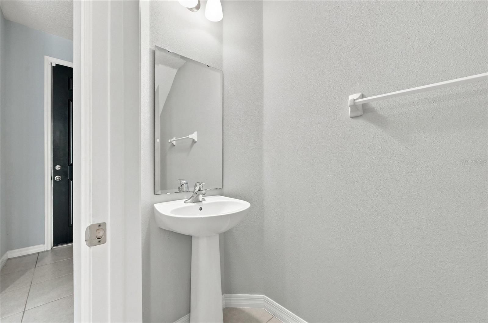 2559 Sedge Grass Way Property Photo 13