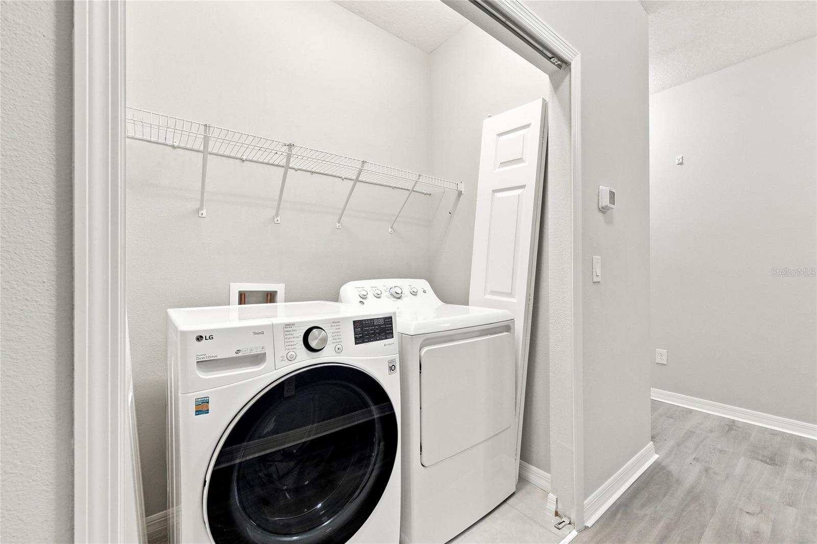 2559 Sedge Grass Way Property Photo 15