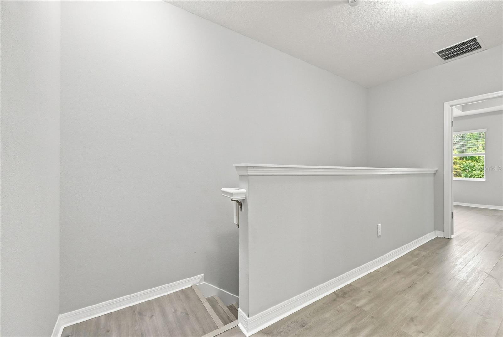 2559 Sedge Grass Way Property Photo 16
