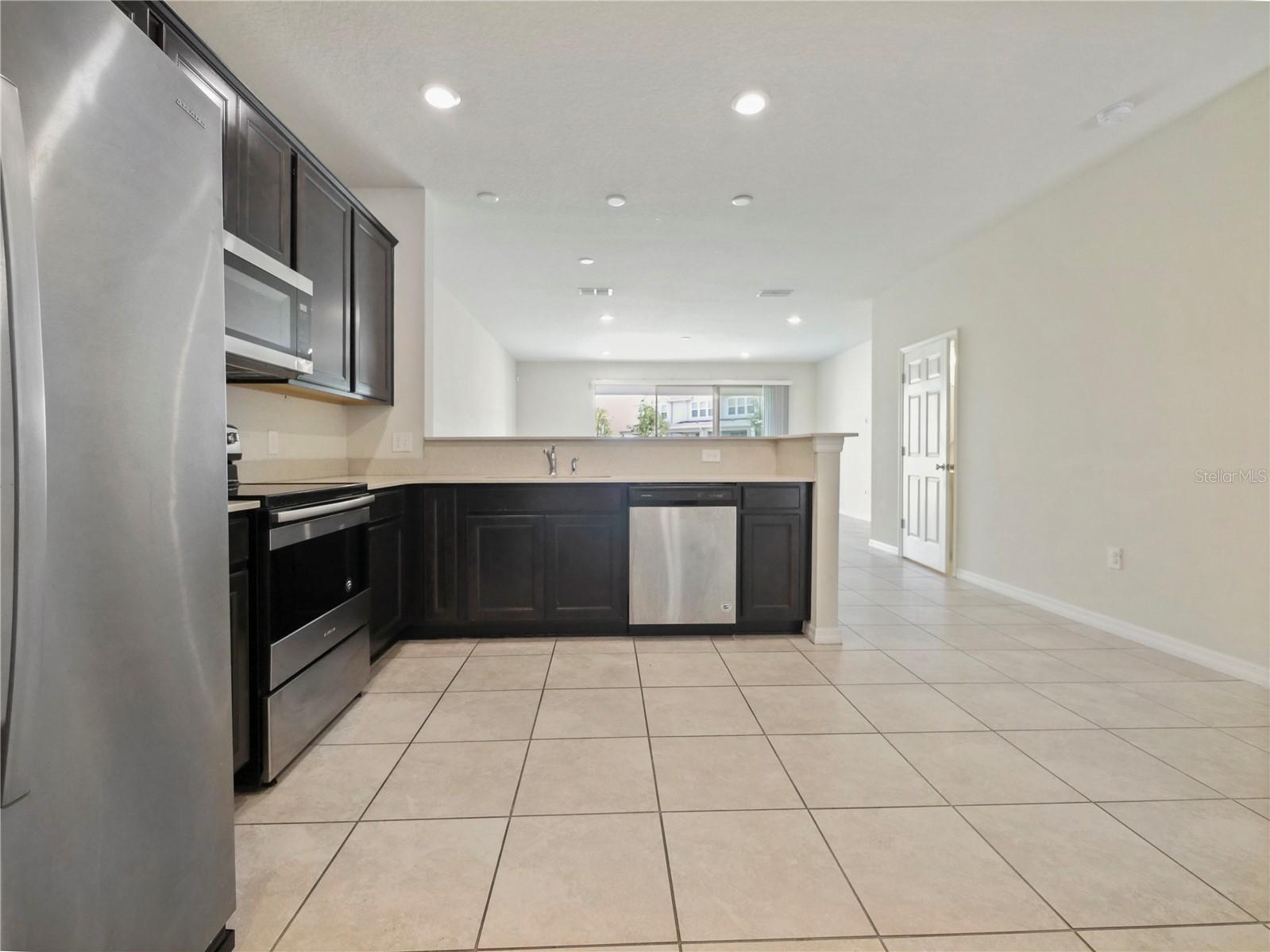 3897 Grassland Dr Property Photo 7