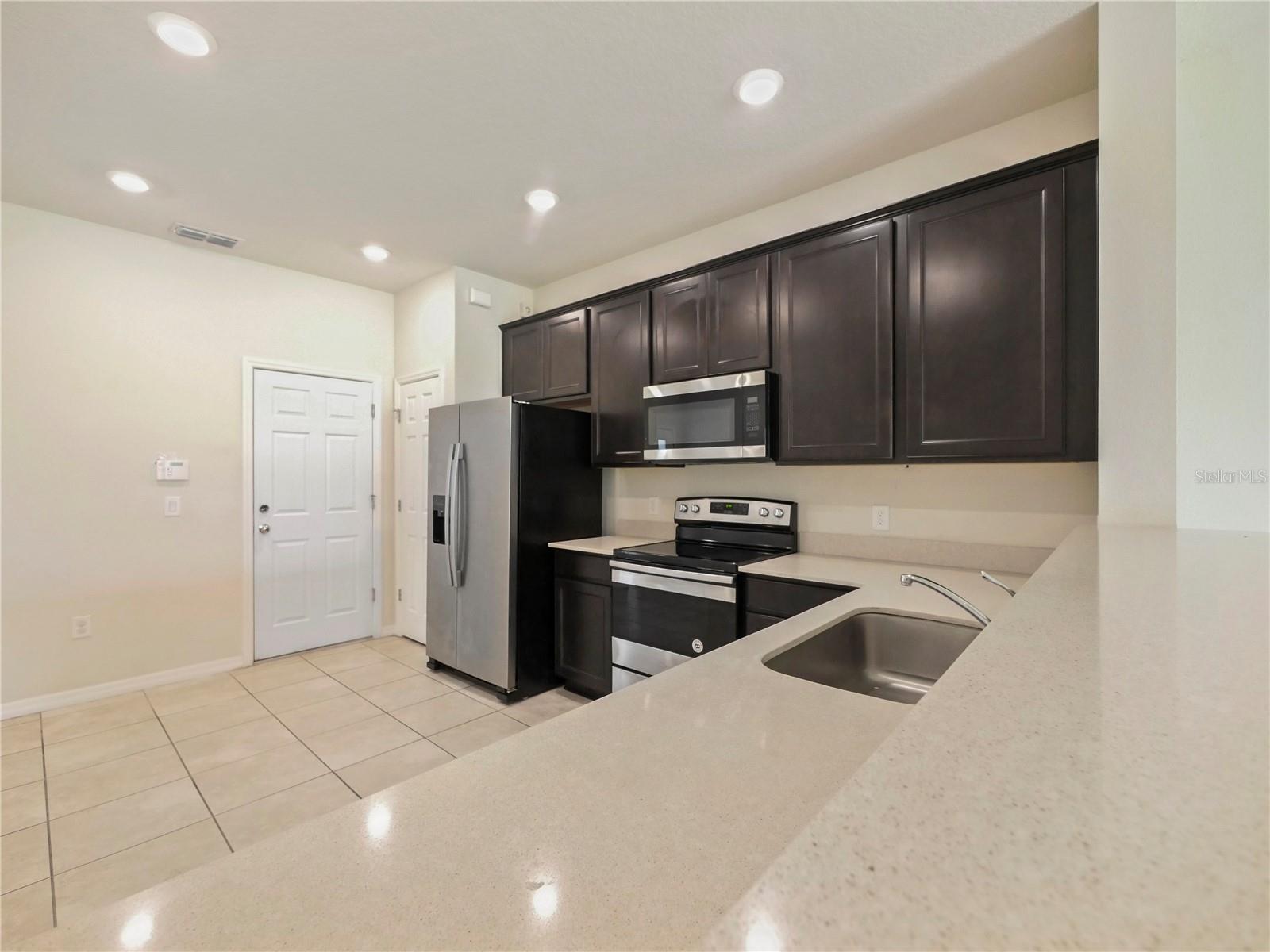 3897 Grassland Dr Property Photo 9
