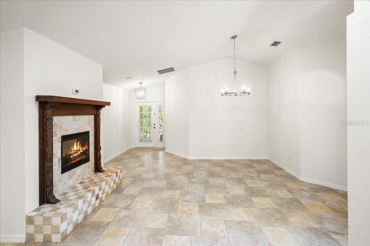 5526 Don Manuel Rd Property Photo 7
