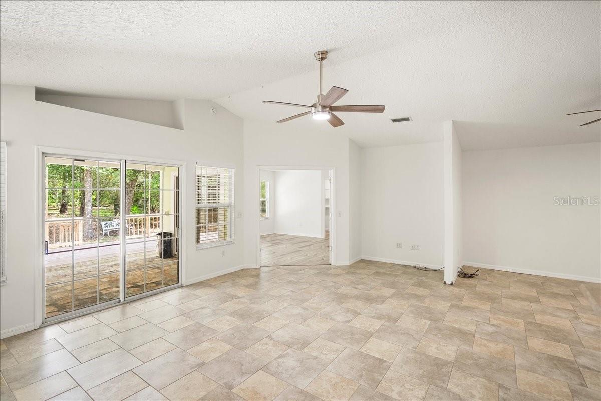 5526 Don Manuel Rd Property Photo 15