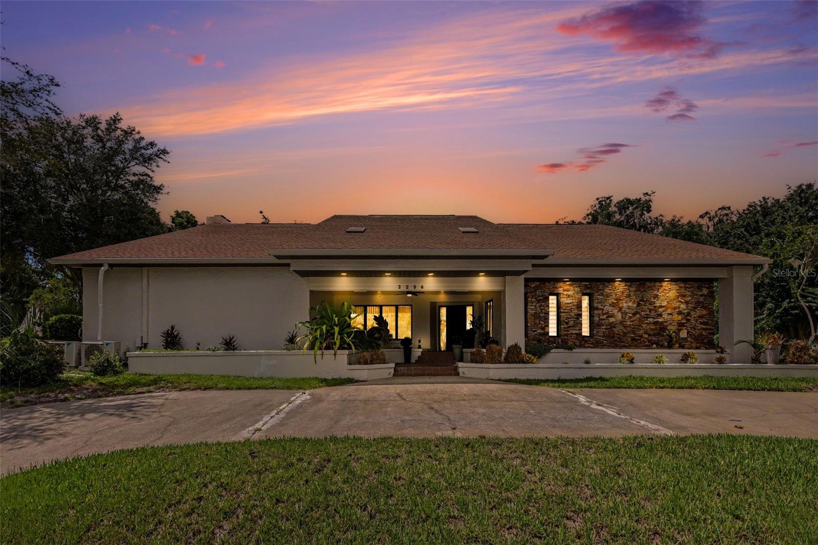 2256 Se Mill Creek Cir Property Photo 1