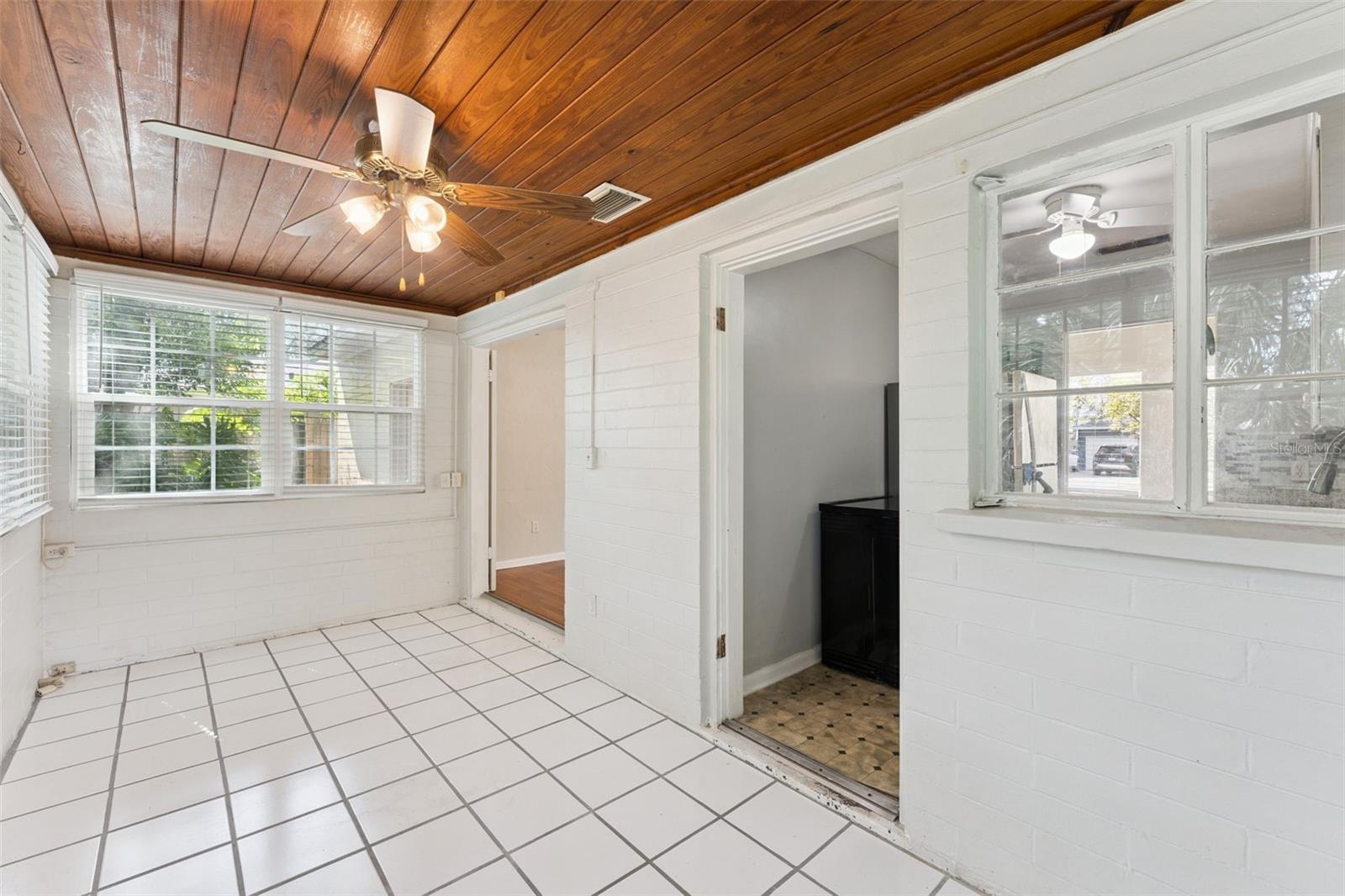 1904 Valencia Rd Property Photo 11