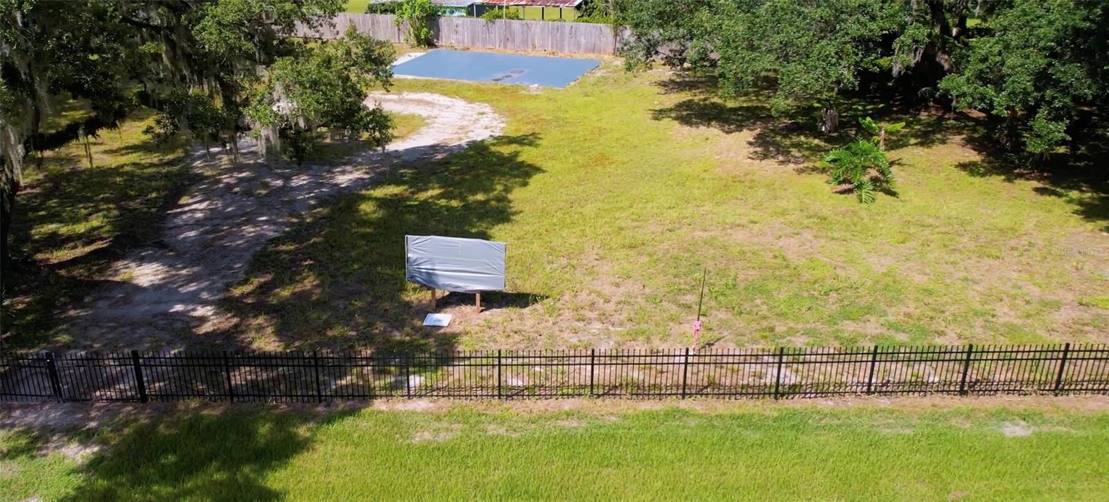 1550 S Tanner Rd Property Photo 2