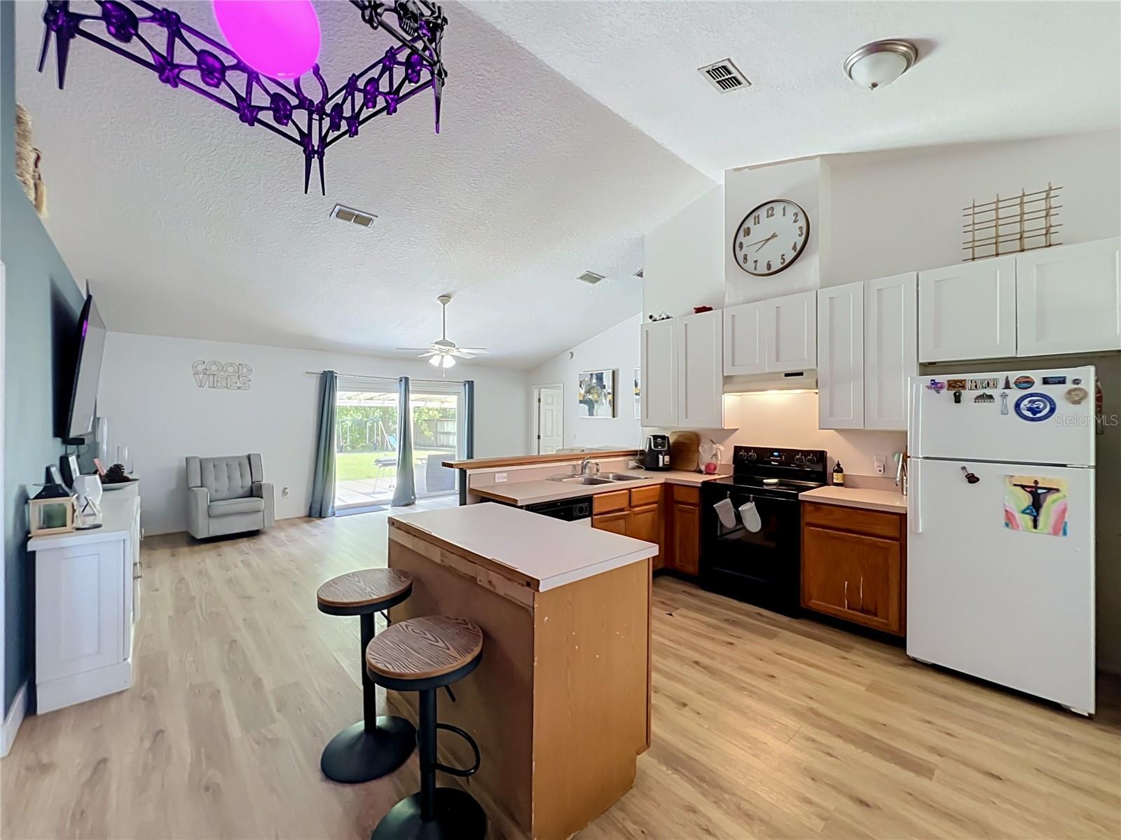 1211 Flowers Pointe Ln Property Photo 15