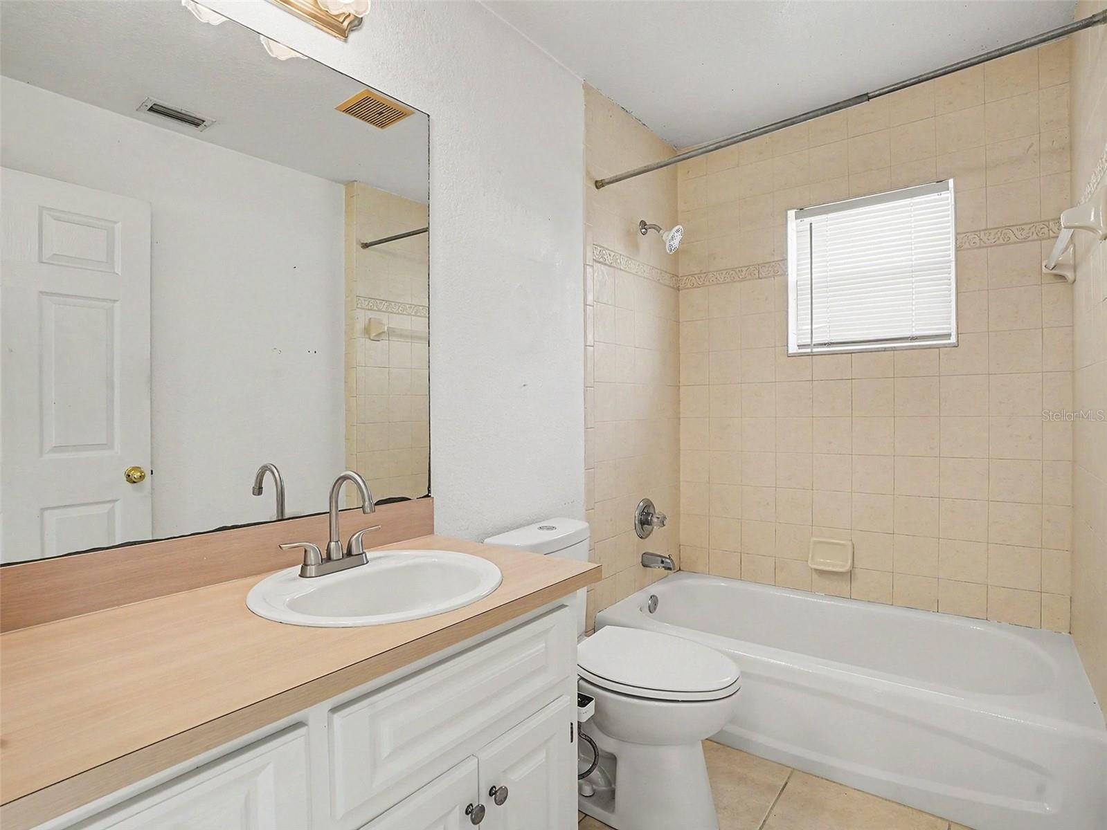 121 Shaddock Dr Property Photo 26