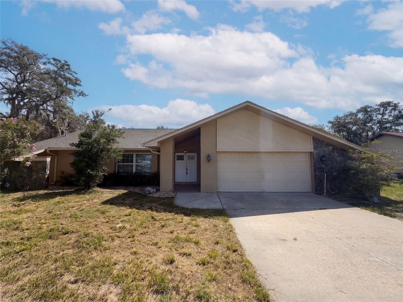 4573 Bayridge Ct Property Photo 1