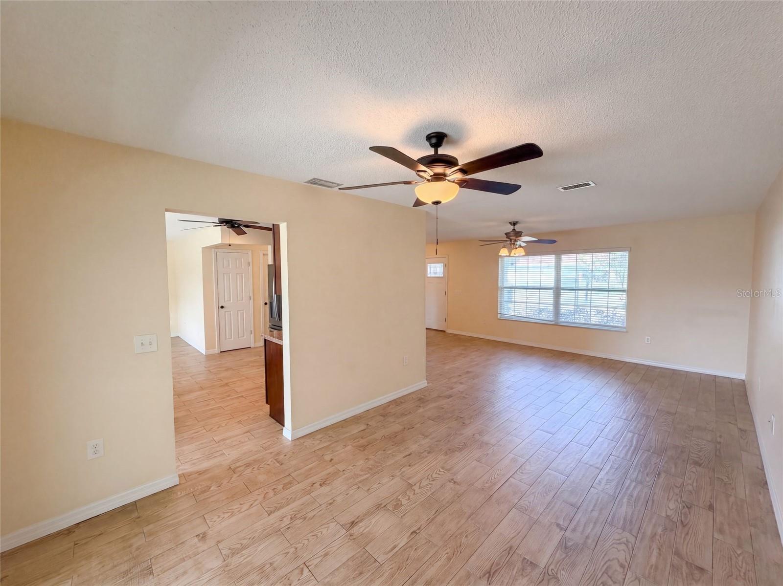 4573 Bayridge Ct Property Photo 16