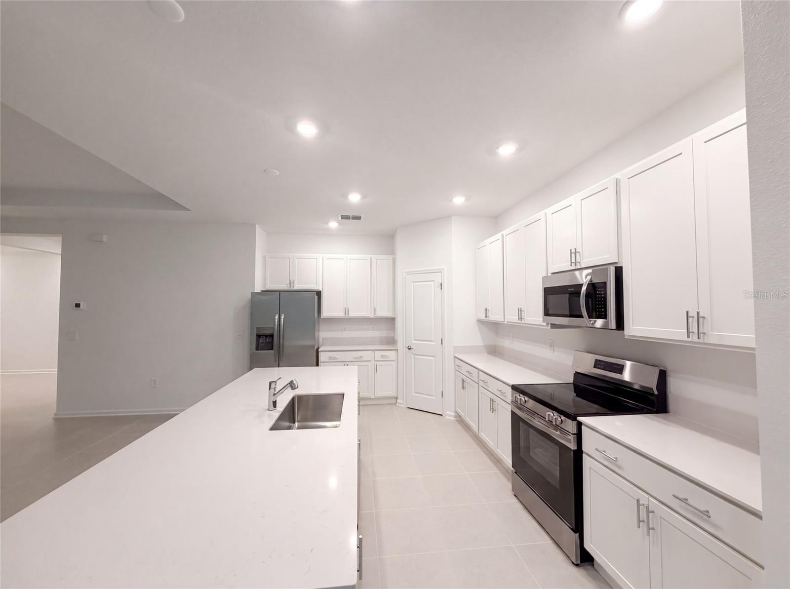 669 Tundra Loop Property Photo 6