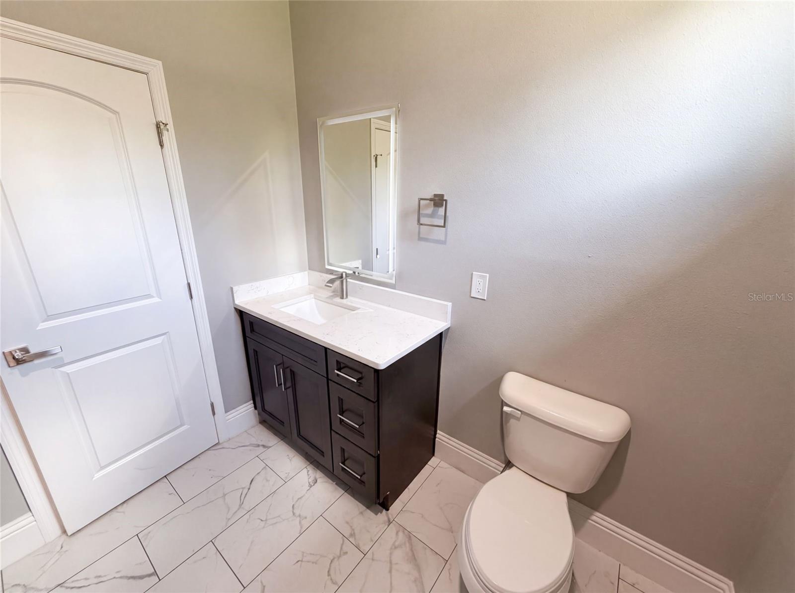 20797 Racine St Property Photo 22