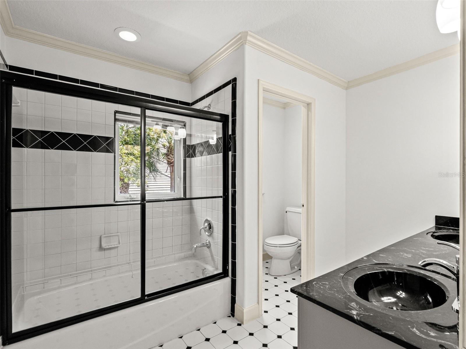 9222 Sloane St Property Photo 57
