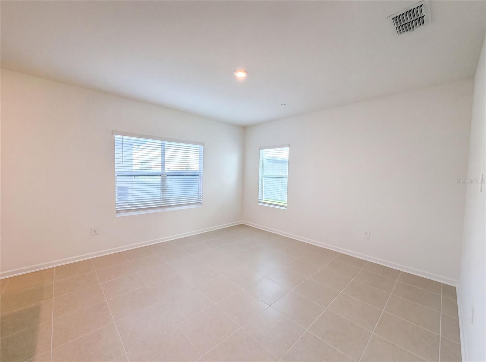 2224 Red Sun St Property Photo 7