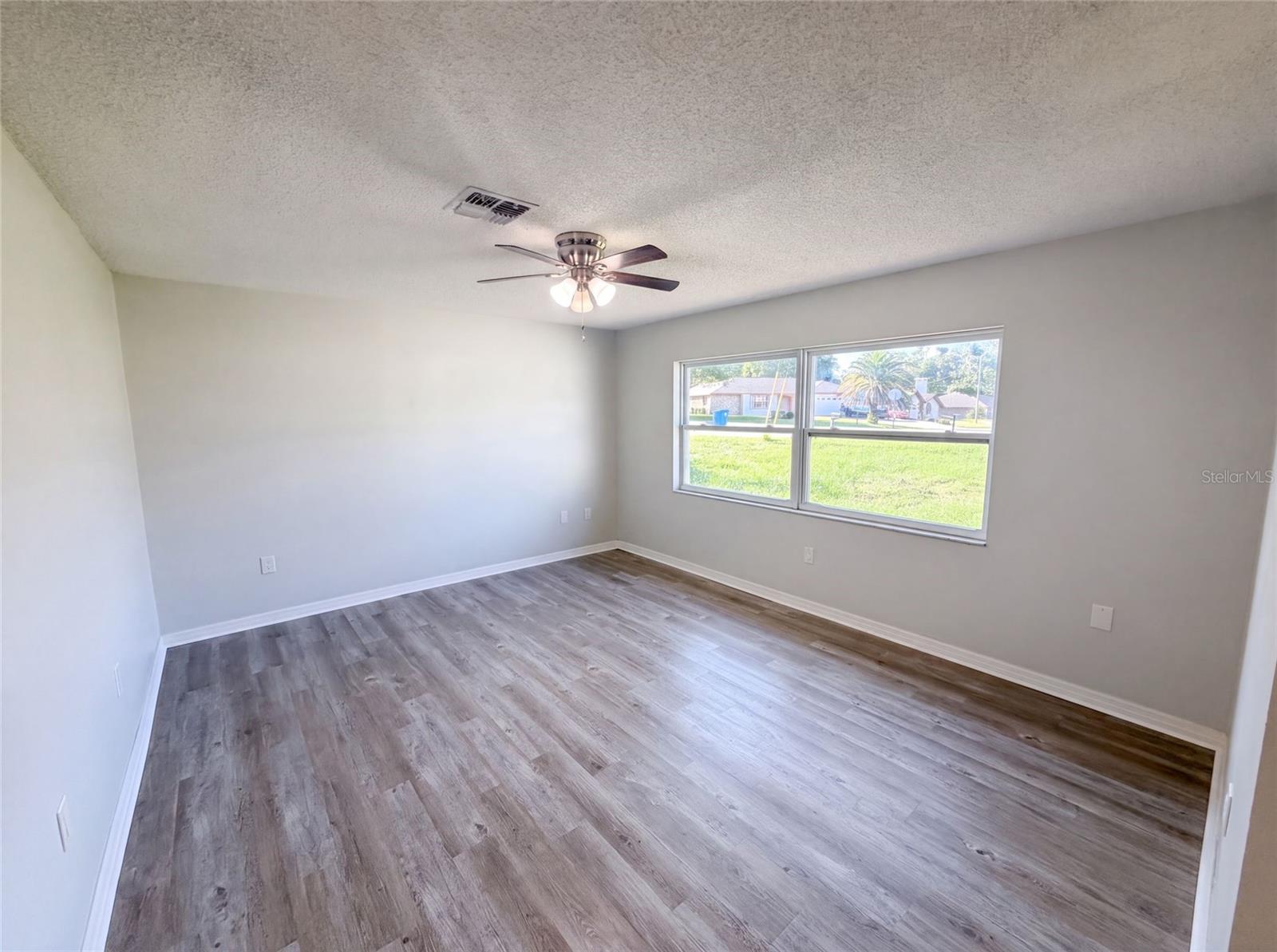 11339 Stacy St Property Photo 16