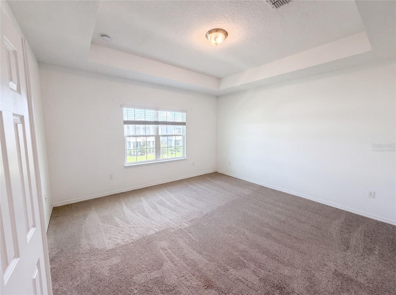1572 Astoria Arbor Ln Property Photo 4