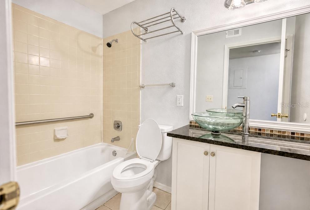 1015 S Hiawassee Rd #3516 Property Photo 6